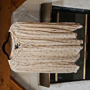 Torrid feather top size 2